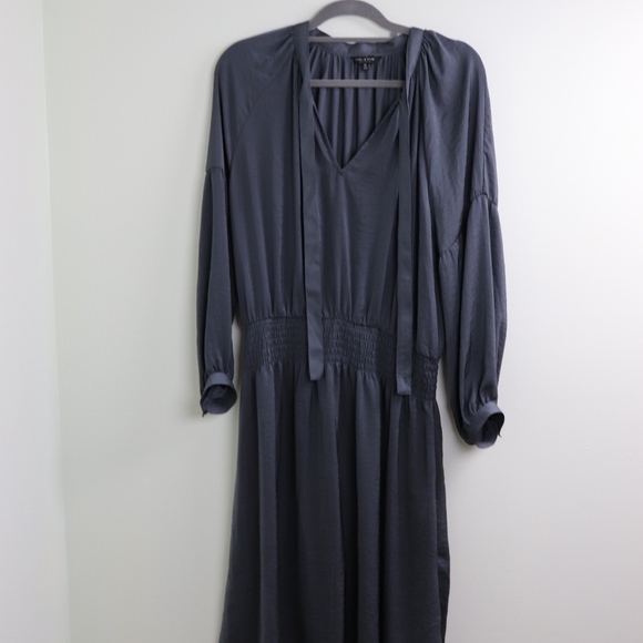 Lucky Brand Dresses & Skirts - Lucky Brand Midi Length Silk Style Day Dress